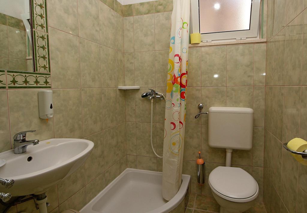 Apartments Adrion Drašnice Chambre photo