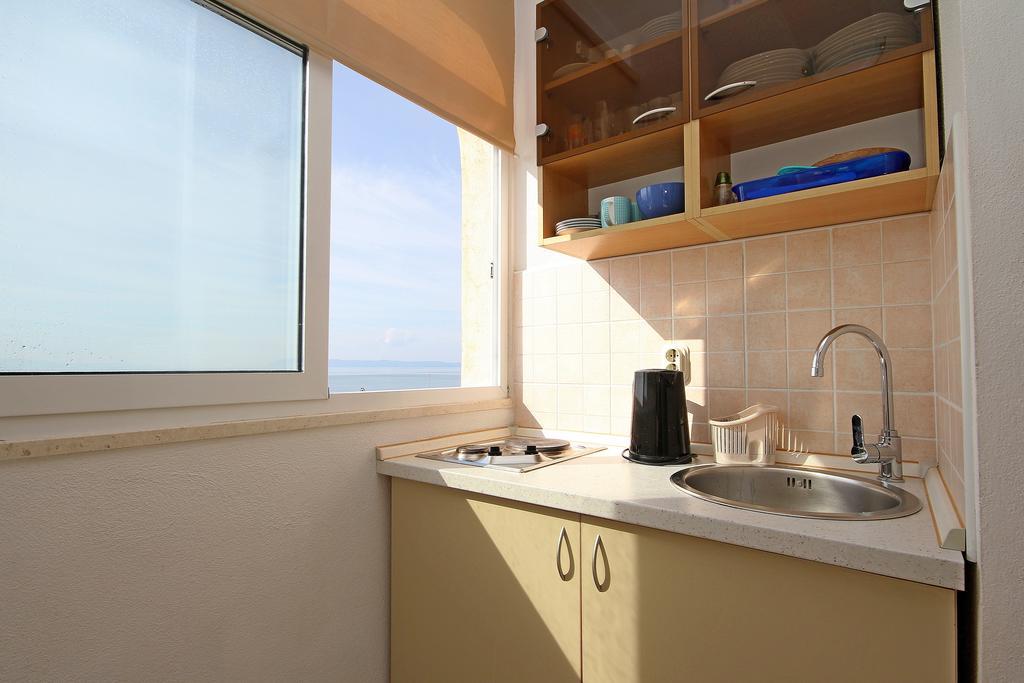 Apartments Adrion Drašnice Chambre photo